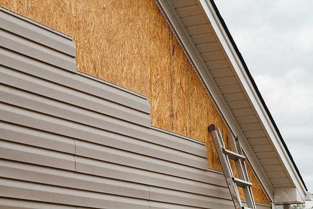 24/7 Emergency Vinyl Siding experts in Clayton, NJ